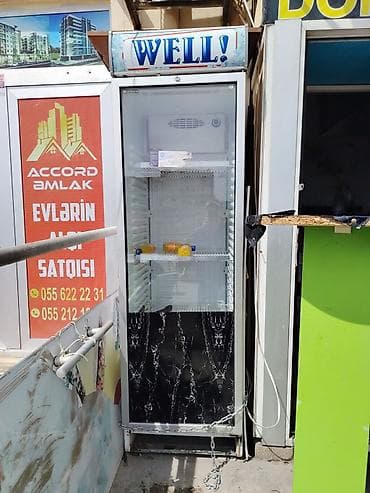 Soyuducu avadanlığı: Vitrin soyuducu Tam islekdir usda mali deyil.Qiymet 360 azn Unvan — 1