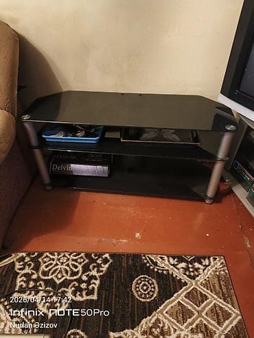 dizayn mebel: İşlənmiş, Künc Tv altlığı, Polkalı, Şüşəli, Türkiyə — 4