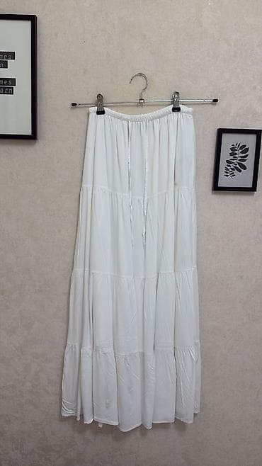 hw8 max: Maksi Ətək, Bershka, XS — 1