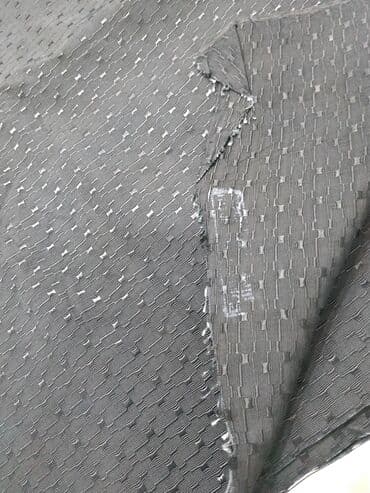 Mücrülər: Qedimi gozel xirda naxisli parca Tezedir Olcu uzunu 4 metr Eni 90 — 5