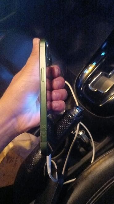 qrafik planşet satilir: IPhone 13, 128 GB, Yaşıl, Face ID — 2