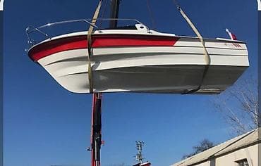 zil maşini: FRP (fiberglass) qayıq – açıq göyərtəli, çoxməqsədli model.Qiymet — 5