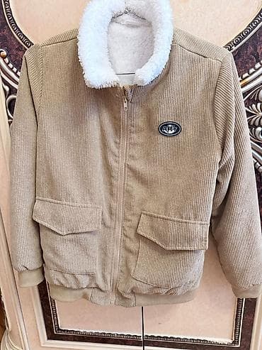 Qışlıq korduroy gödəkçə - Material: yumşaq, xətli (korduroy) parça -