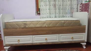 Çarpayılar: Təknəfərlik çarpayı, Bazasız, Matras ilə, Siyirməli — 1