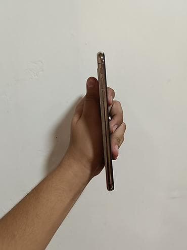 google pixel 9a: IPhone Xs Max, 64 GB, Qızılı — 4