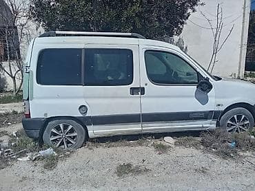 şuse: Citroën Berlingo – ehtiyat hissələri üçün - Model: Citroën Berlingo — 3