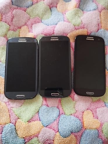 s 23 telefon: Samsung I9300 Galaxy S3, rəng - Qara, İki sim kartlı — 1
