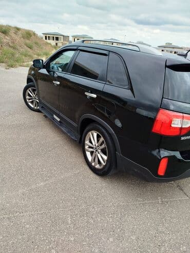 hediye qutusu: Kia Sorento: 2 l | 2014 il Ofrouder/SUV — 9