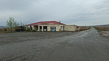 lalafo.az agcabedi: Və ya yay sahəsi. - Arxa və yan hissələrdə anbar/texniki otaqlar. - — 1