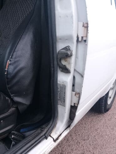 w 202 kapot: VAZ (LADA) 2107: 1.6 l | 1998 il 358996 km Sedan — 9