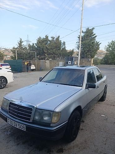 mercedes e240 kompressor: Mercedes-Benz W124: 2.3 l | 1992 il Sedan — 3