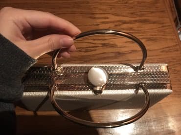 1 грамм золота цена 585 в баку: Canta satilir. Tezedir istifade olunmayib. 40 manatadir. Catdirilma — 3