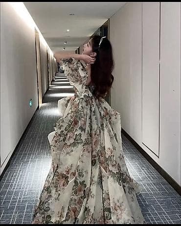 Romantik çiçək naxışlı ziyafət-gecə geyimi - Stil: Vintage ilhamlı — 4