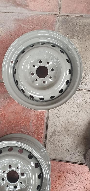 R-13 juquli diskləri.yaxşı vəziyyətdədir.əyrisi yoxdur. Gəncədədir