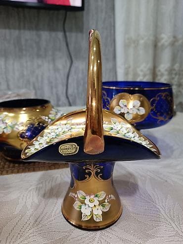 Bogema qablar satilir. Demək olarki işlənməyib. Qiyməti razılaşma yolu — 2