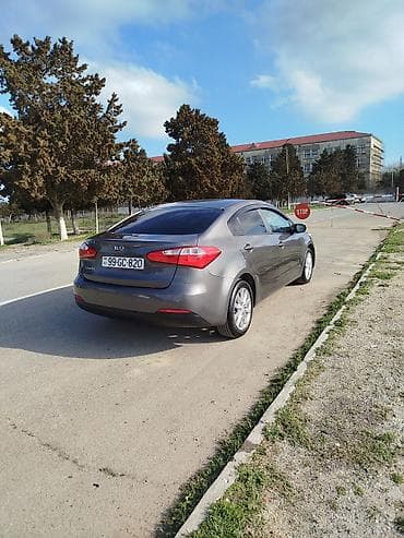 kia shuma: Kia Cerato: 1.6 l | 2013 il Sedan — 6