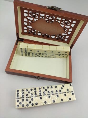 nerd daslari: Domino. Əsl hədiyyəlik domino. Daşları sümükdür. Metrolara və — 4