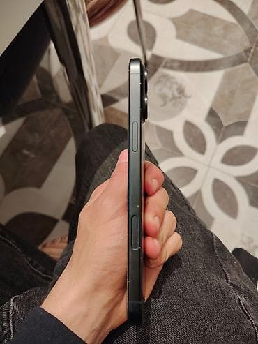 ipone 14 pro max: IPhone 16 Plus, Qara — 2