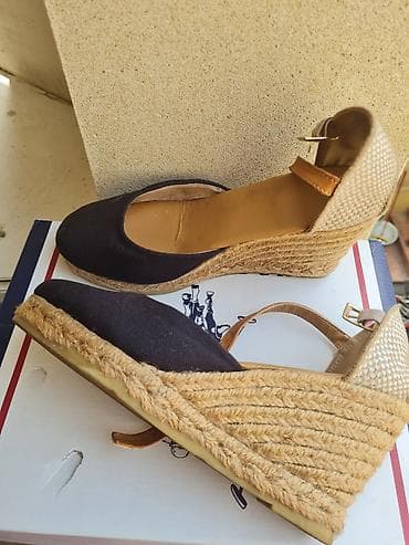 Босоножки, сандалии, шлепанцы: "Nine West" mağazasından 100 manata alınıb.cox az ve seliqeli — 4