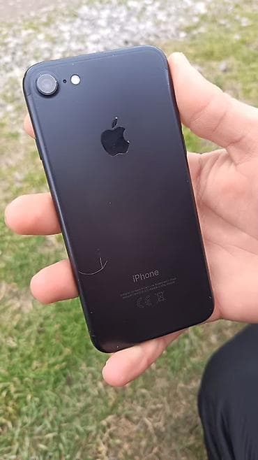 islenmis iphone x: IPhone 7, 32 GB, Qara — 2