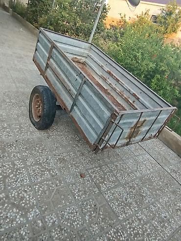 Təsərrüfat üçün çox möhkəm, iki təkərli lapet satılır.Nömrəsizdir — 1