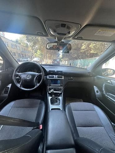 200cc motor: 🚘 Satılır – Mercedes-Benz C220 CDI (W203) 📅 İl: 2006 ⚙️ Mühərrik: 2.2 — 9
