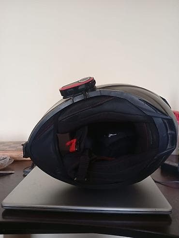 motor 80cc: Shark kaska - Tam üzlüq (full-face) dizayn: geniş, tündləşdirilmiş — 5