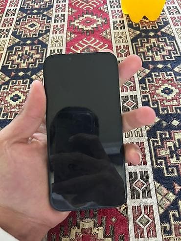 ayfon z: IPhone 13, Qara — 2