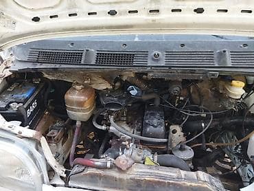 mercedes 190 karopka: Ford Transit: 2.4 l | 1996 il 50000 km Van/Minivan — 8