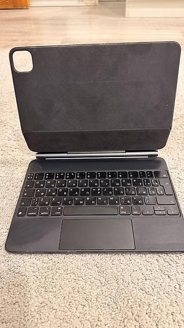 apple m1: Apple Magic Keyboard (iPad üçün) - Model: Apple Magic Keyboard – iPad — 1
