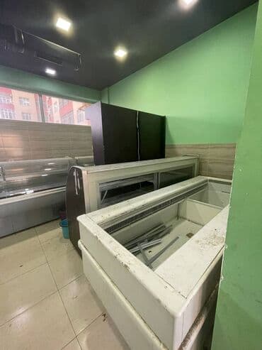 xacmaz obyekt: Yeni Günəşlidə V massivində yerləşən ümumi sahəsi 160 kv,m olan,obyekt — 11