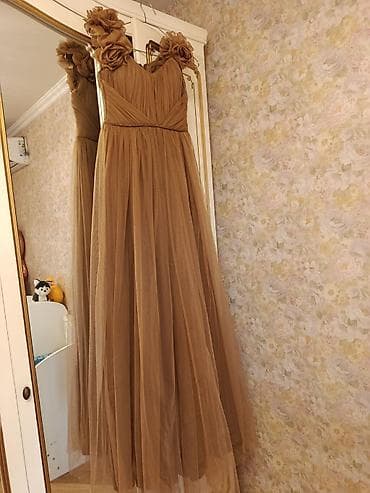 toy dekoru: Zərif uzun ziyafət geyimi - Rəng: isti karamel/qəhvəyi - Model — 5