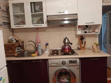 sekide kiraye evler ayliq 2022: 28 may metrosunun yaxınlığında 5 mertebeli binanın 1-cı mərtəbəsində — 5