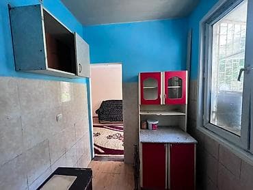 gencede ev: Bakı, 3-cü mikrorayon, 2 otaqlı, Köhnə tikili, m. Memar Əcəmi, 44 kv. m — 6