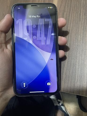 mini ipad 6: IPhone 11, 128 GB, Qara, Face ID — 5