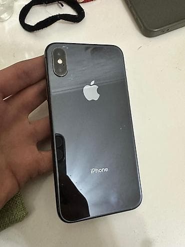 power bank satilir: IPhone Xs, 64 GB, Space Gray, Face ID — 2