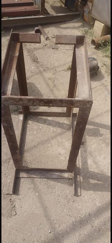 topdan saat: Metal karkas/stend dəsti - Material: qalın divarlı metal profil və — 2