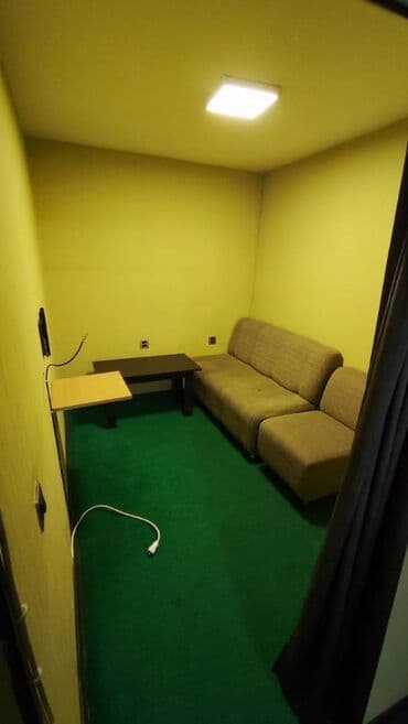 киоск в аренду: Play station club icarəyə verilir. Divanlar, stollar, havalandirma — 9