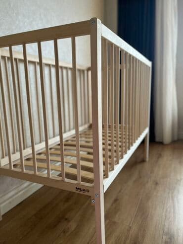 Otaq bitkiləri: Oğlan və qız üçün, Dördbucaq, Beşik, Dəstsiz, Matras ilə, Yellənmə mexanizmsiz — 6