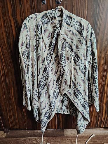 jaket turkce: Etnik naxışlı qadın kardiqanı - Model: Asimmetrik önlü, açıq kardiqan — 2