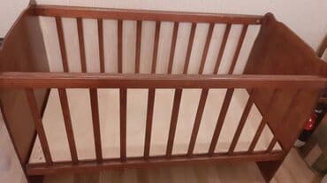 qiz sekil: Oğlan və qız üçün, İşlənmiş, Dördbucaq, Beşik, Dəstsiz, Matrassız, Yellənmə mexanizmsiz — 3