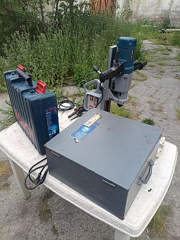stepler böyük: Məhsul: Bosch GMB 32 maqnit əsaslı qazma standı + Bosch GBM 32-4 ağır — 6