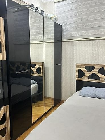 divar skafi: İkinəfərlik çarpayı, Dolab — 1