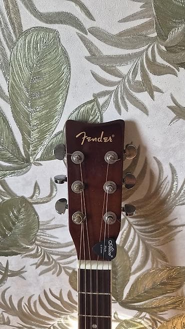 gta sa dvd: Fender CD-140SCE elektro-akustik gitaradi alınandan bəri cəmi 1 ay — 4