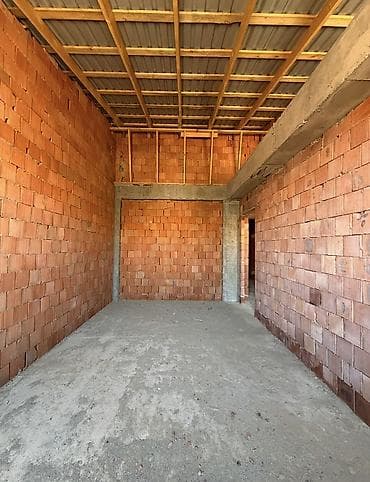 ümid qesebesi: 1 otaqlı, Yeni tikili, 44 kv. m — 2