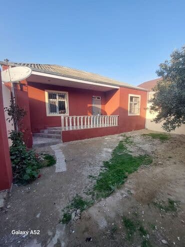 Qarajlar: Hövsan qəs. 3 otaqlı, 90 kv. m, Orta təmir — 1