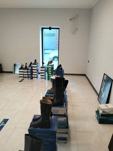 xacmaz obyekt: Karqo üşün ideal yer mərkəzi küçə Sülh küçəsində 45 kv obyekt icarəyə — 2