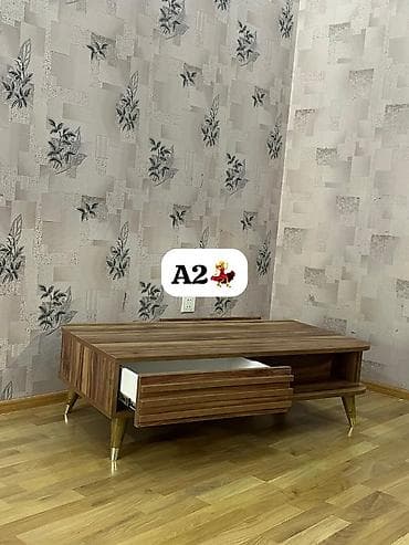 ustol: AYNUR 2 💃 Jurnal masası satılır Əla vəziyyətdədir 💰 Qiymət: 115 AZN — 1