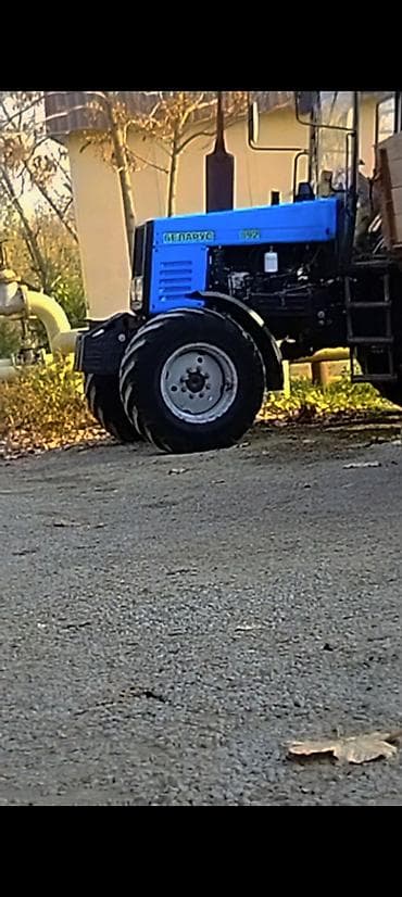 led fara: Belarus 892 traktor - Marka/model: Belarus 892 (МТЗ-892) - Rəng: mavi — 5