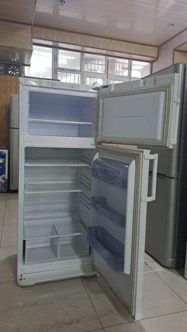 Soyuducular: İşlənmiş 2 qapılı Soyuducu Satılır
